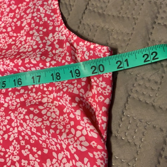 NWOT! Candies Floral Tank Top - Picture 6 of 10